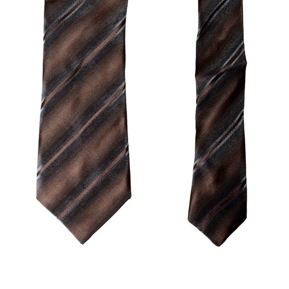 ferre tie